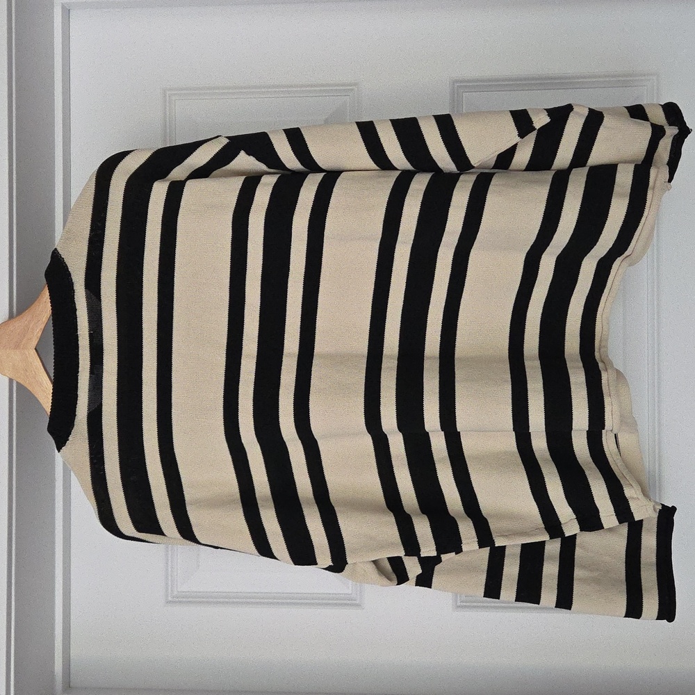 H&M Knit Set - Picture 11 of 16